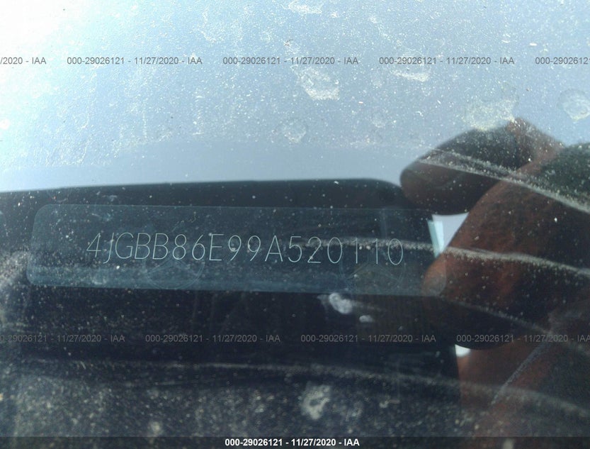 4JGBB86E99A520110
