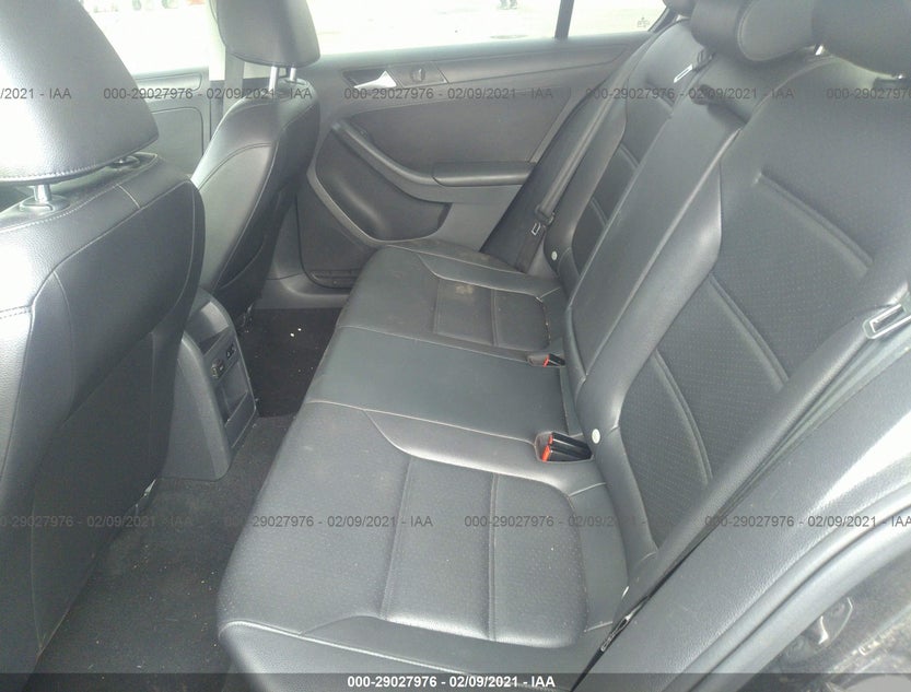 3VWD17AJXEM438833