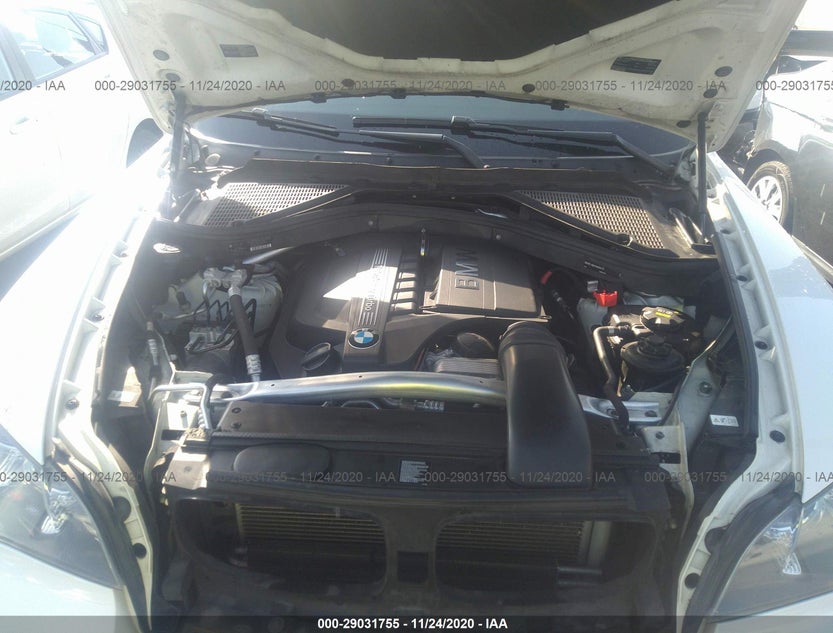 5UXZV4C59CL989117