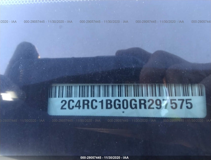 2C4RC1BG0GR297575