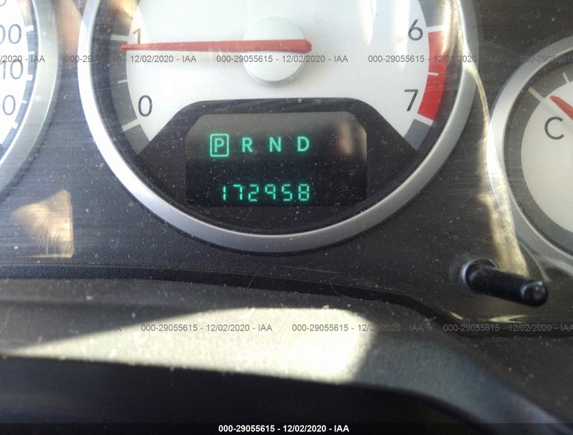 2D4RN5D13AR120040