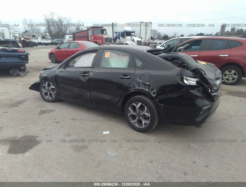 3KPF24AD5LE140585