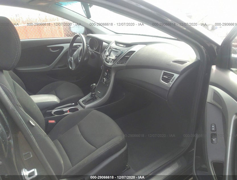 5NPDH4AE8GH773131