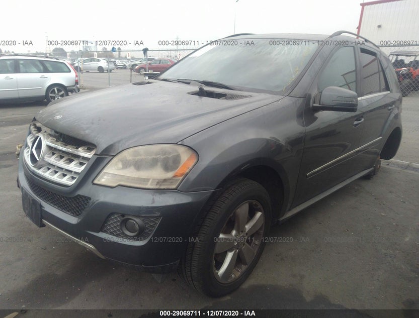 4JGBB5GB3BA681724