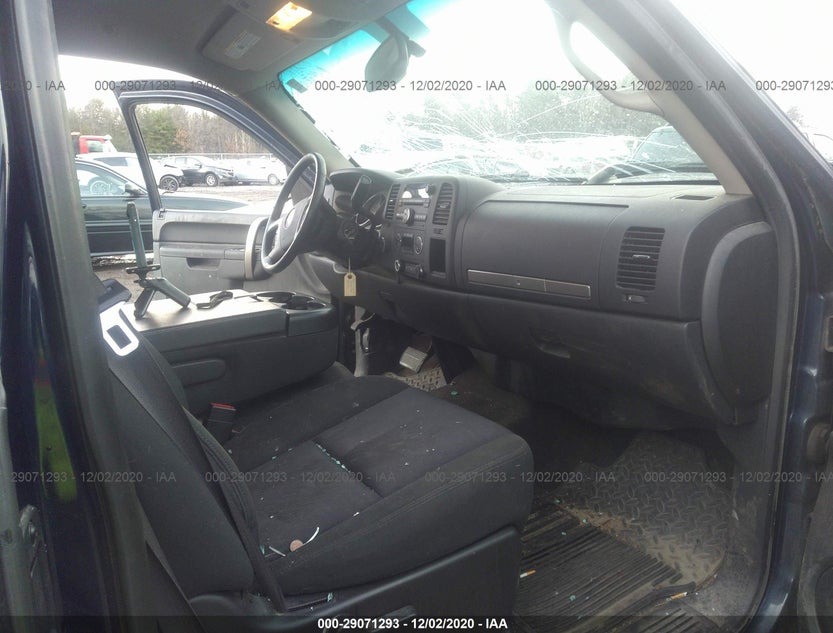 1GTR2VE73CZ227736