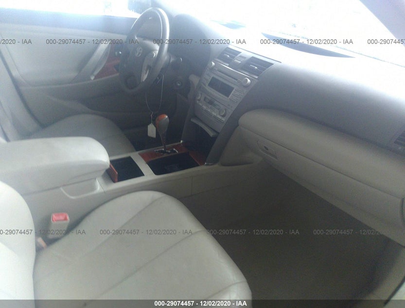 4T4BF3EK9BR166257