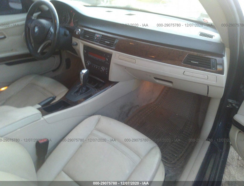 WBAWB735X7P036040