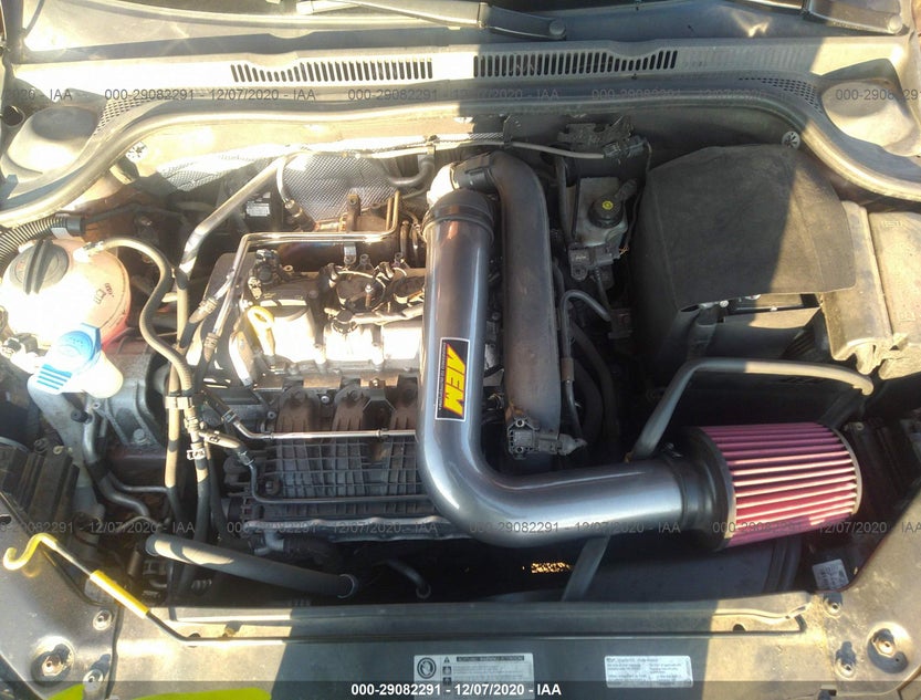 3VW2B7AJ2HM372092