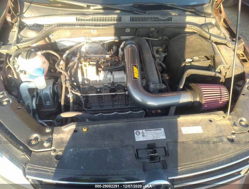 3VW2B7AJ2HM372092