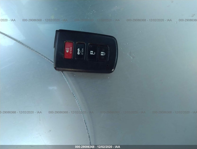 4T4BF1FK8CR212035
