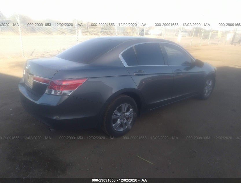 1HGCP2F44CA182199