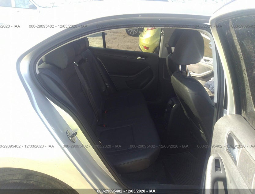 3VWDX7AJXBM329539