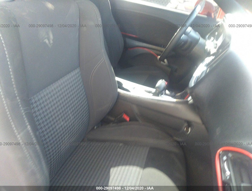 2C3CDZAG6FH877506