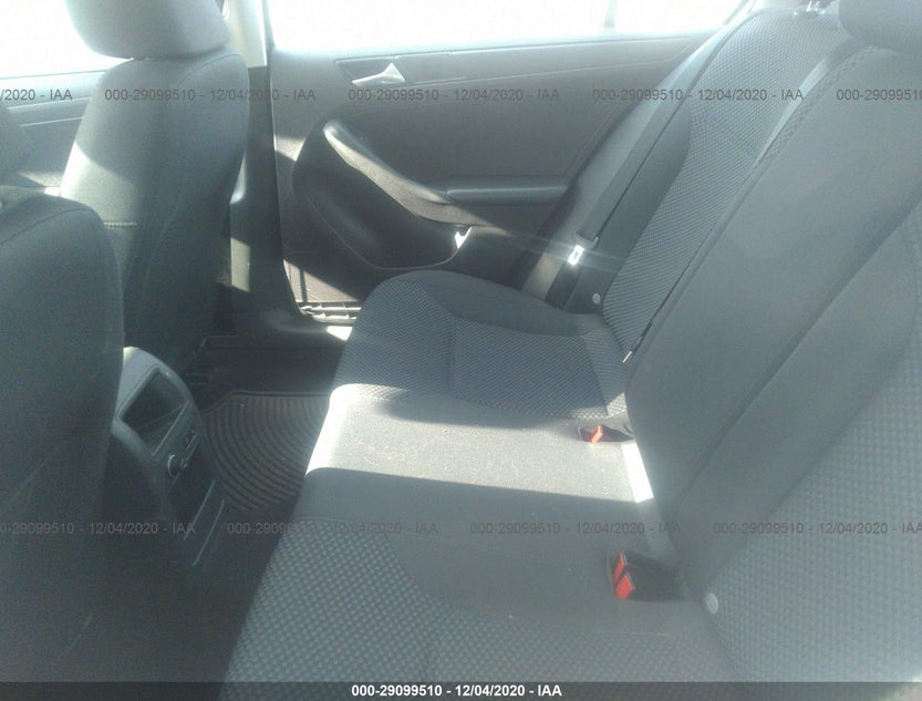 3VW2K7AJ9EM230947