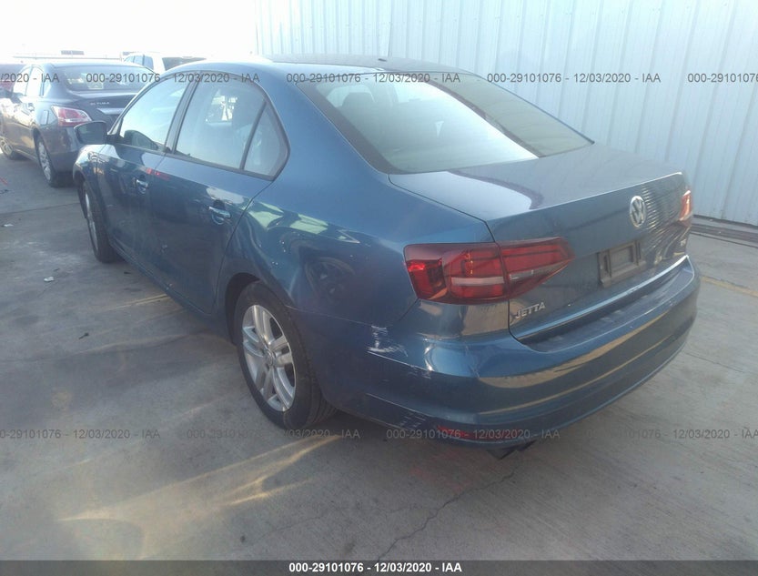 3VW2B7AJ9JM262582