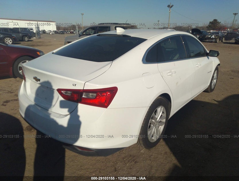 1G1ZE5ST3GF350347