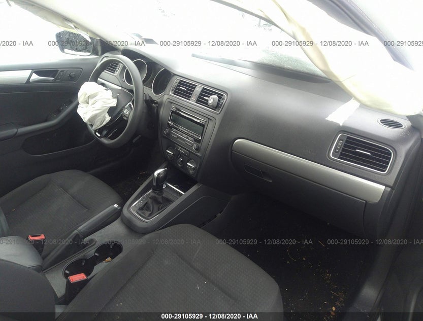 3VWD17AJ2FM251300