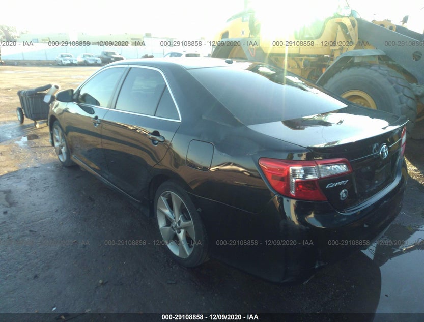 4T1BK1FK1CU521366