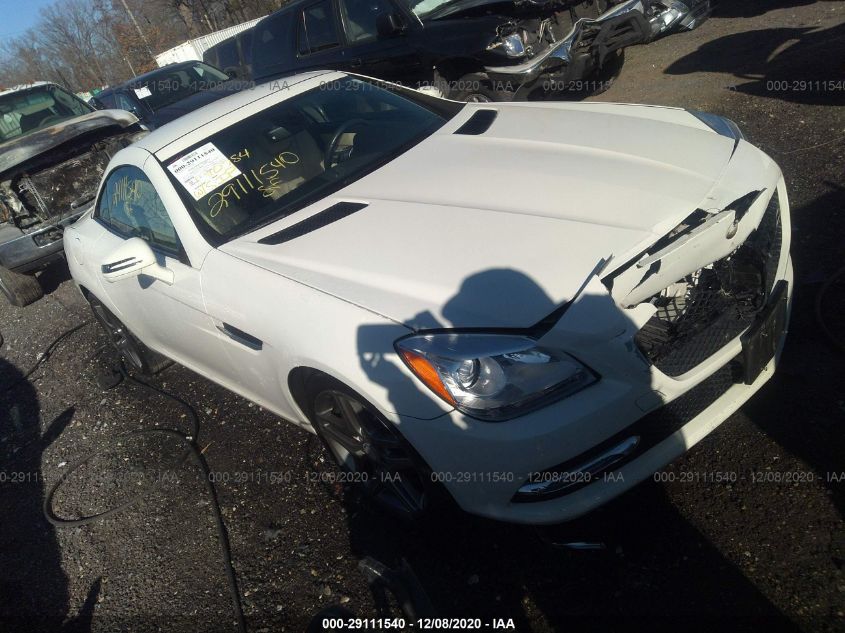 VIN WDDPK4HA3DF057721 2013 Mercedes-Benz SLK-Class,... no.1