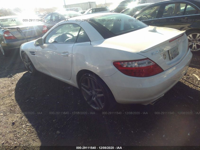 VIN WDDPK4HA3DF057721 2013 Mercedes-Benz SLK-Class,... no.3