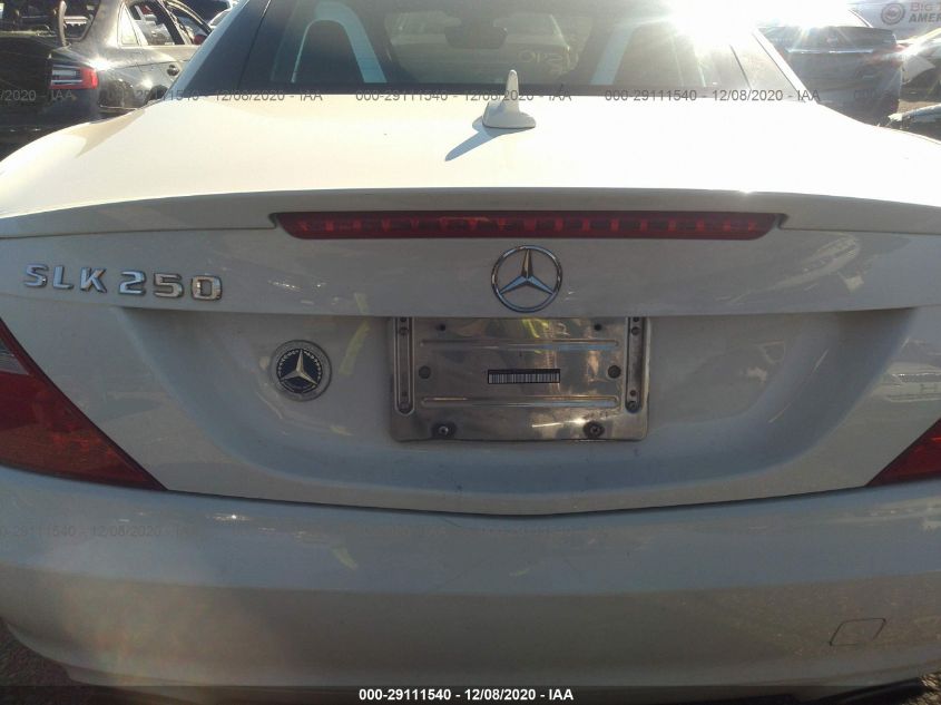 VIN WDDPK4HA3DF057721 2013 Mercedes-Benz SLK-Class,... no.8