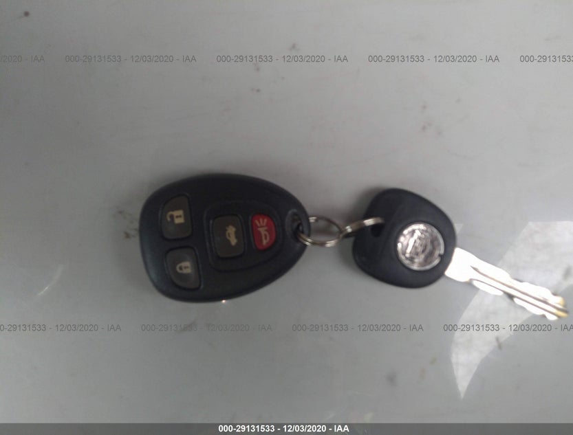 1G6KD57Y37U112304