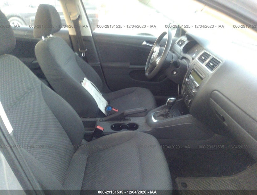 3VW2K7AJXBM371781