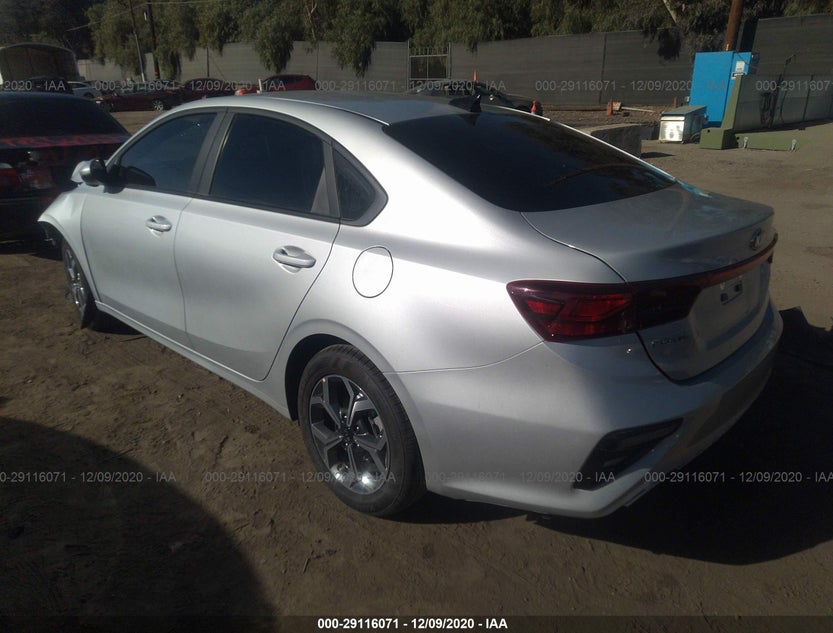3KPF24AD6LE259102