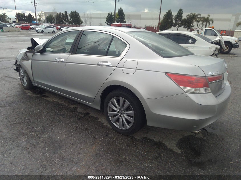 1HGCP3F83BA026744 2011 HONDA ACCORD photo no. 3