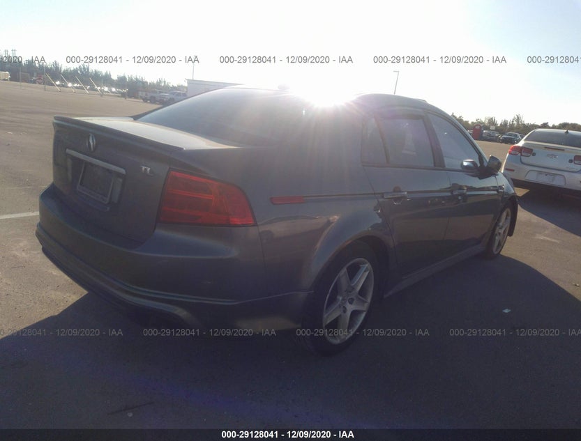 19UUA66276A026884