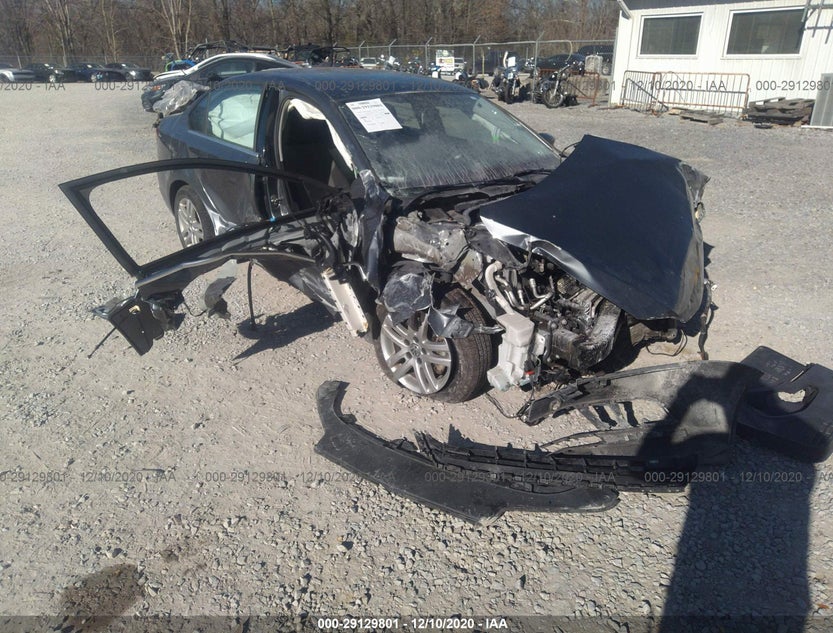 3VW2B7AJ7HM220003
