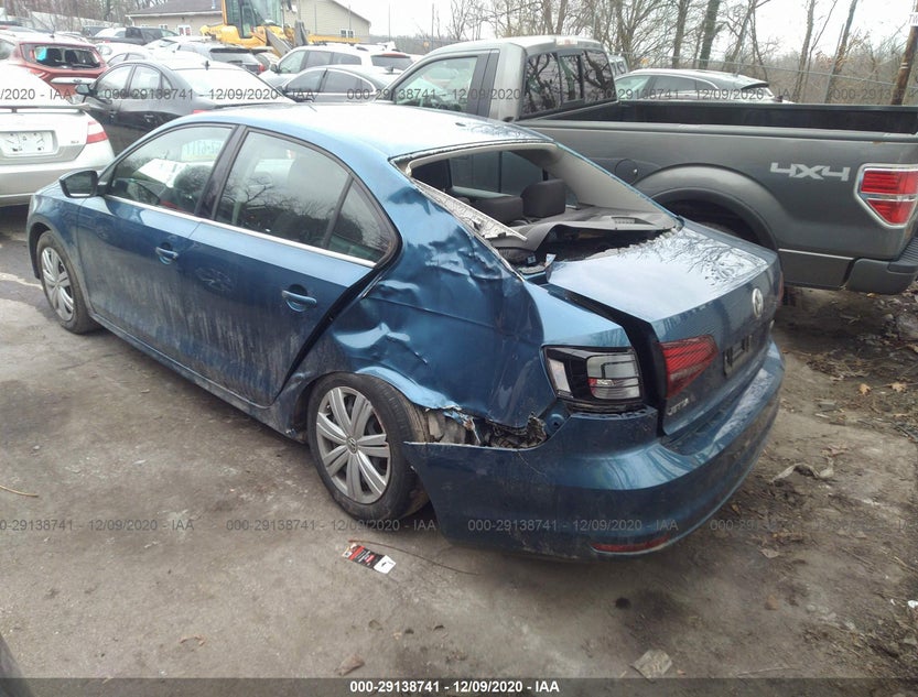 3VW2B7AJ0HM288272