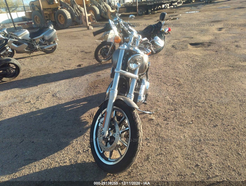 1HD1GNM12GC320136