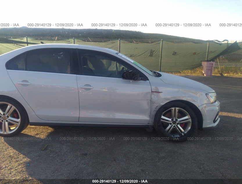 3VW4T7AJ1HM370615