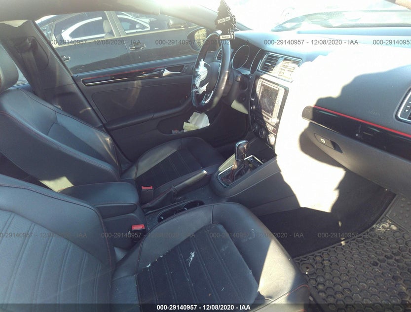 3VW4T7AJ8GM241558