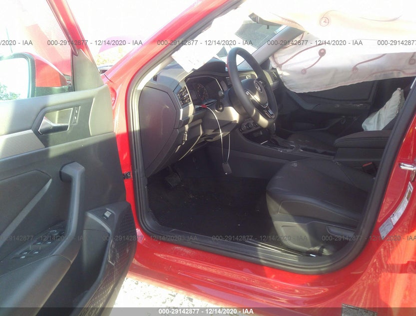 3VWCB7BU2LM053796