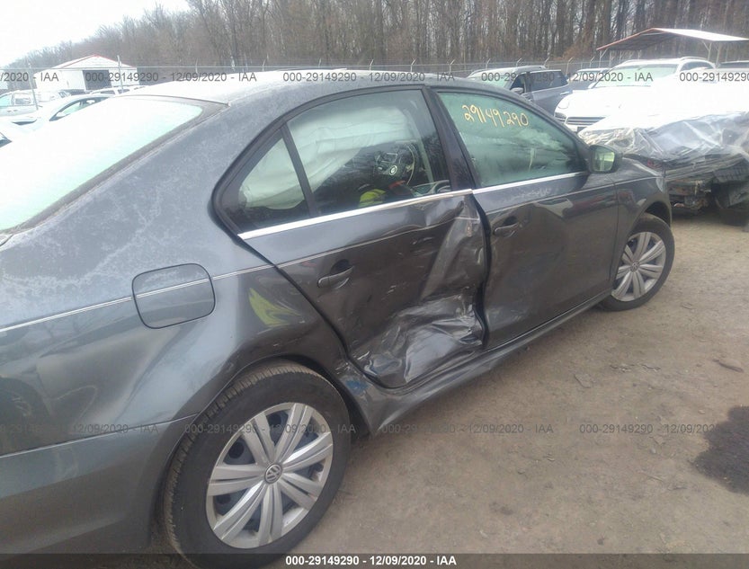 3VW2B7AJ2HM342901