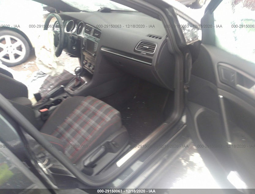 3VW4T7AU4HM007056