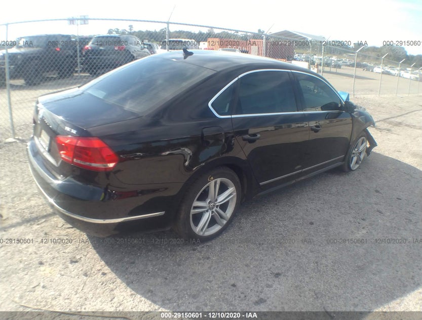 1VWBS7A33FC015939