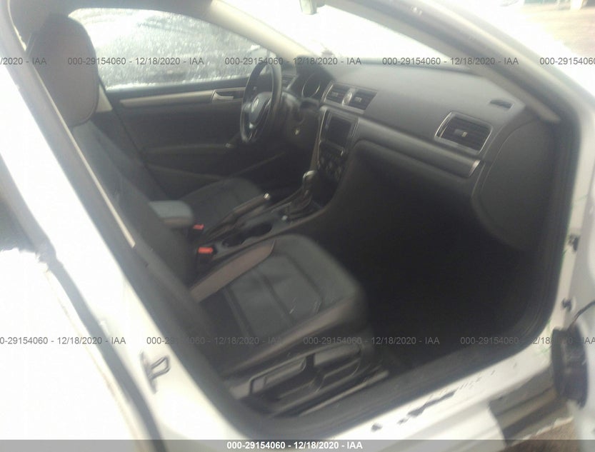 1VWDT7A37HC070631
