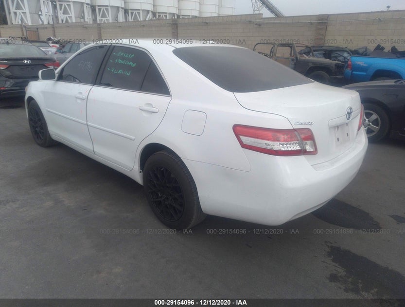 4T1BF3EK2BU650989