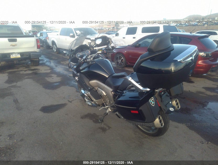 WB1061208CZZ22806