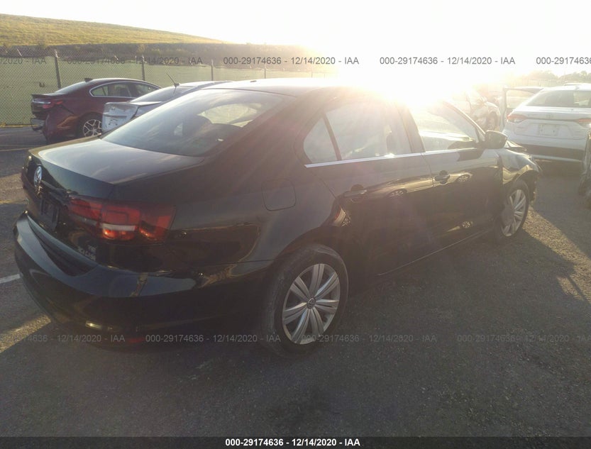 3VW2B7AJ2HM405396