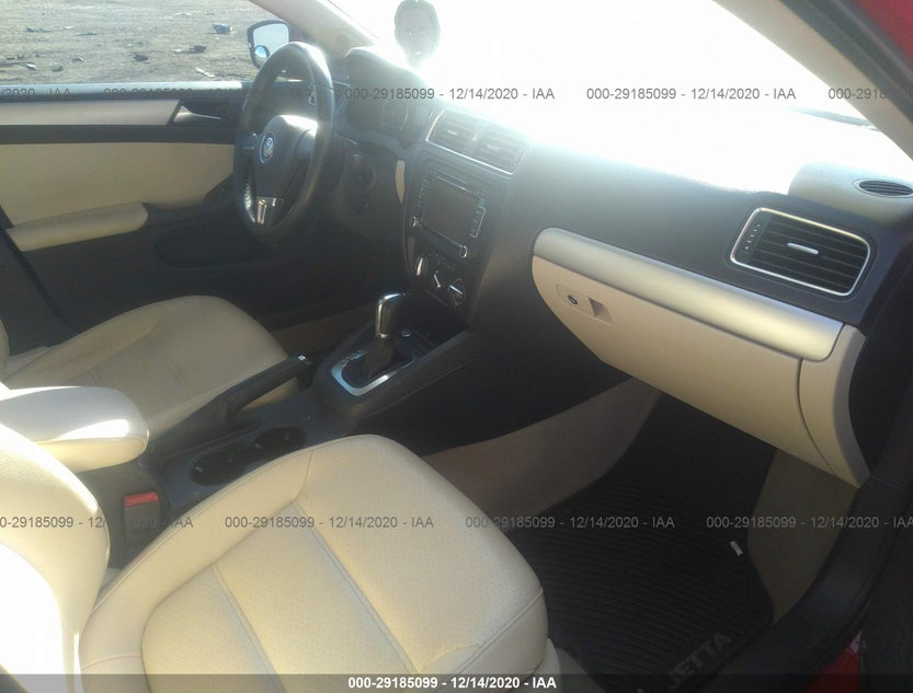 3VWD17AJ6EM422354
