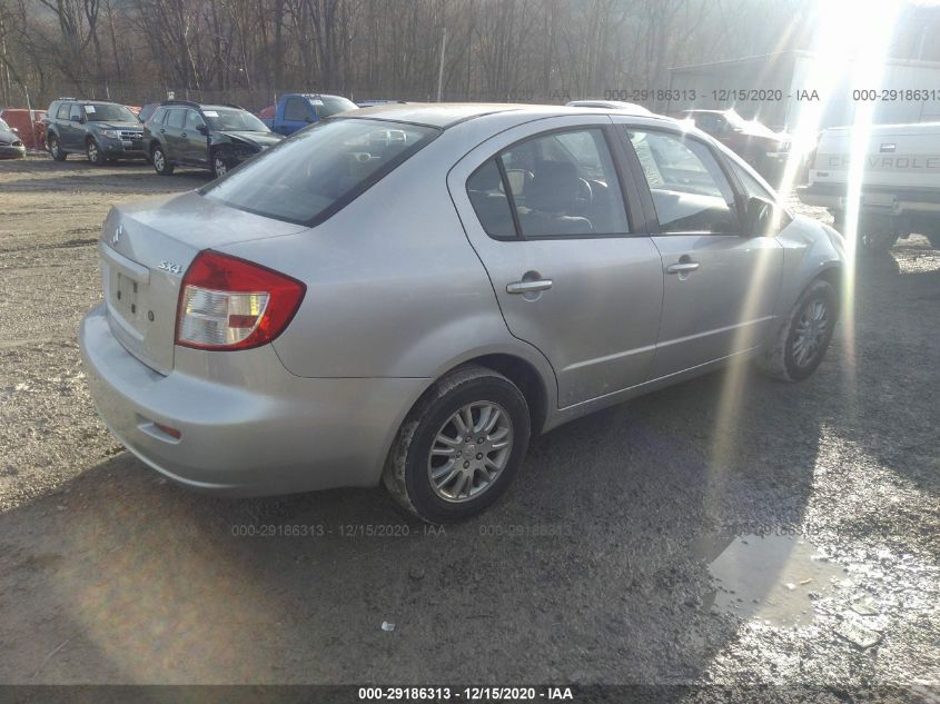 VIN JS2YC5A36D6100936 2013 Suzuki SX4, LE no.4