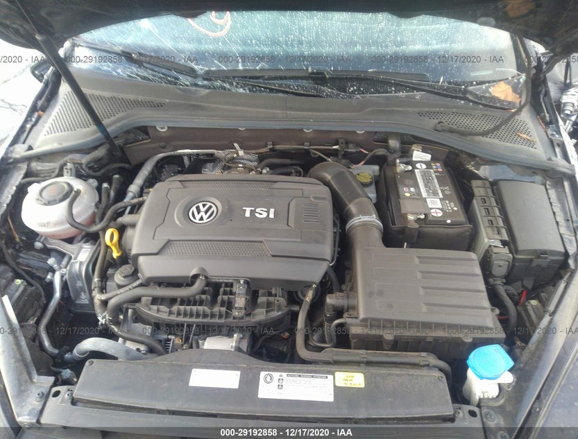 3VW5T7AU7KM010822