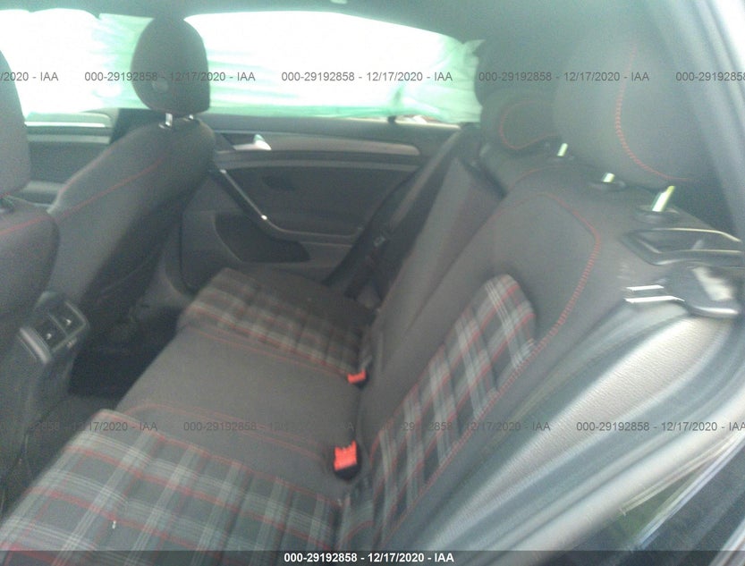3VW5T7AU7KM010822
