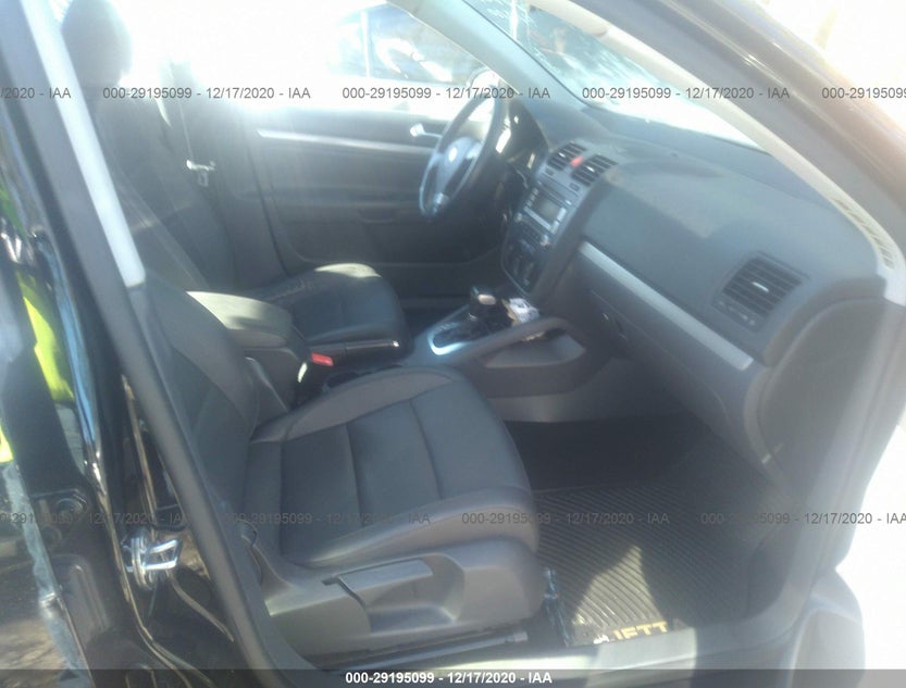 3VWRZ71K38M186807