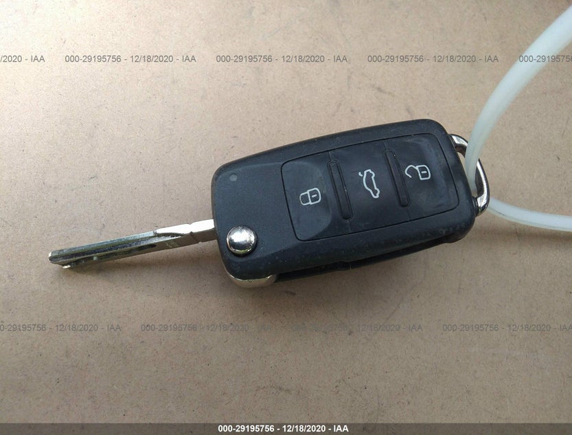 3VW2B7AJ6JM247893
