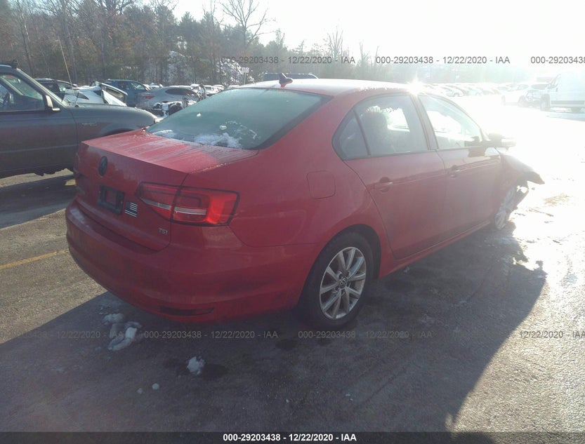 3VWD17AJ0FM270895